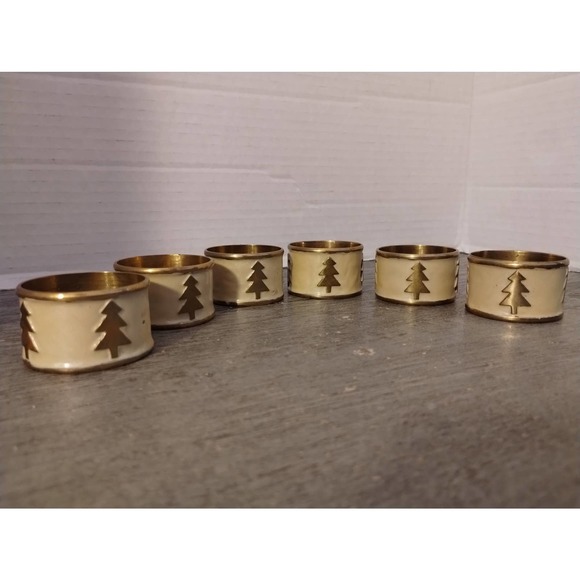 Set Of 6 Christmas White Enameled Napkin Rings With Tree - Picture 2 of 5